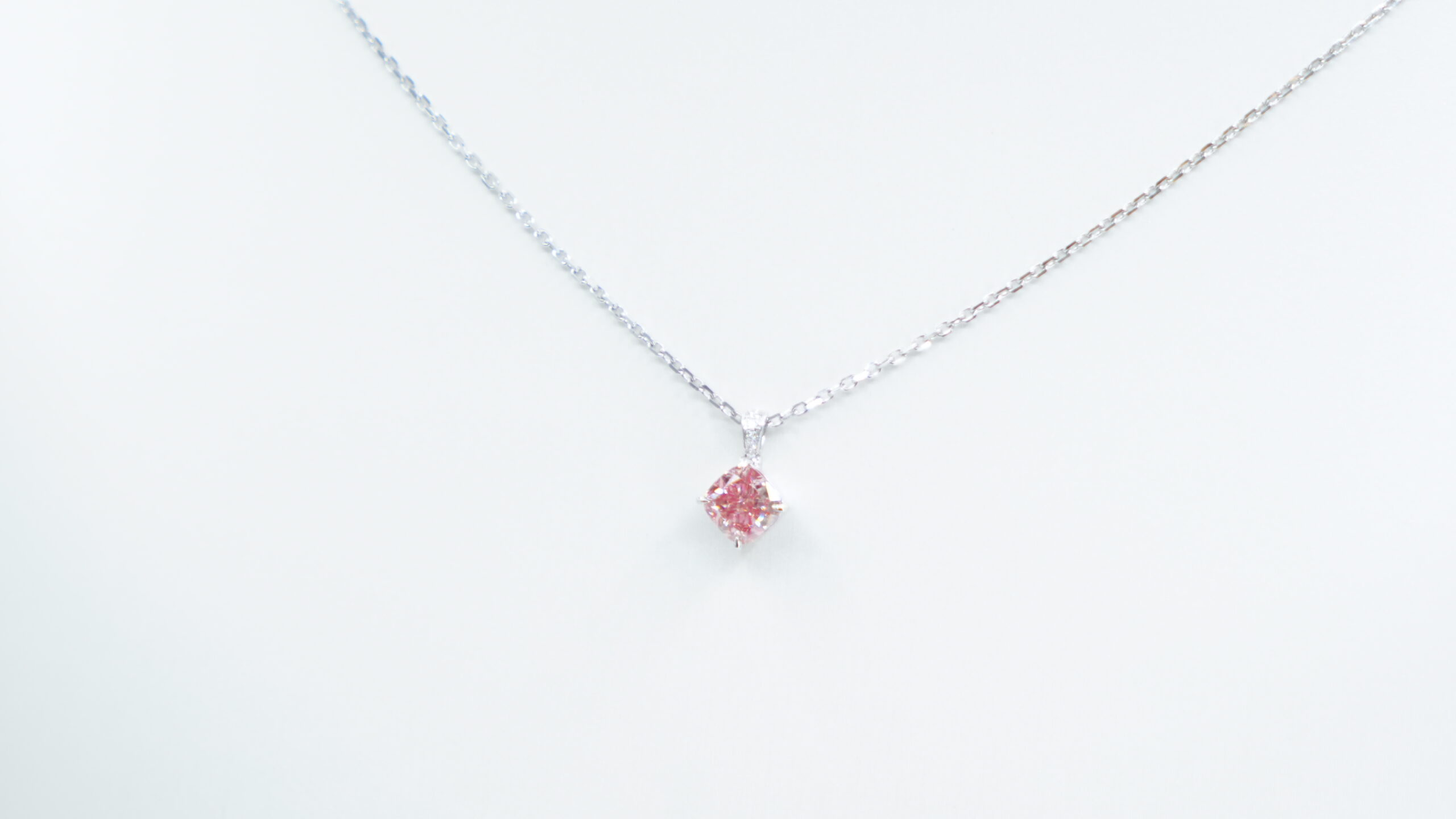 1.012 carat tw cushion laboratory grown pink diamond halo pendant necklace in 9kt white gold 1.012 carat tw cushion laboratory grown pink diamond halo pendant necklace in 9kt white gold