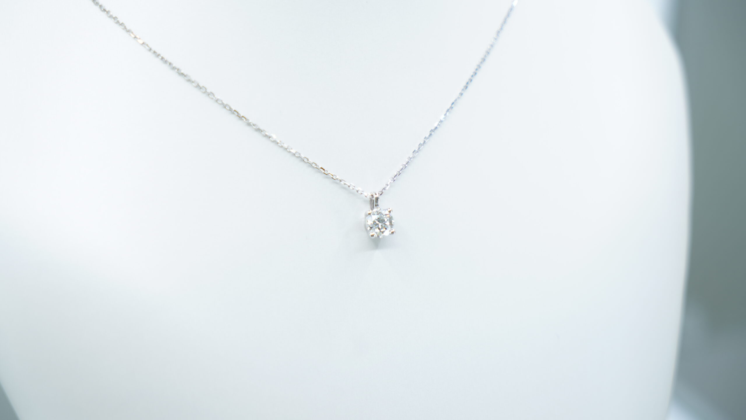 1.01 carat tw round laboratory grown diamond necklace in 9kt white gold 1.01 carat tw round laboratory grown diamond necklace in 9kt white gold