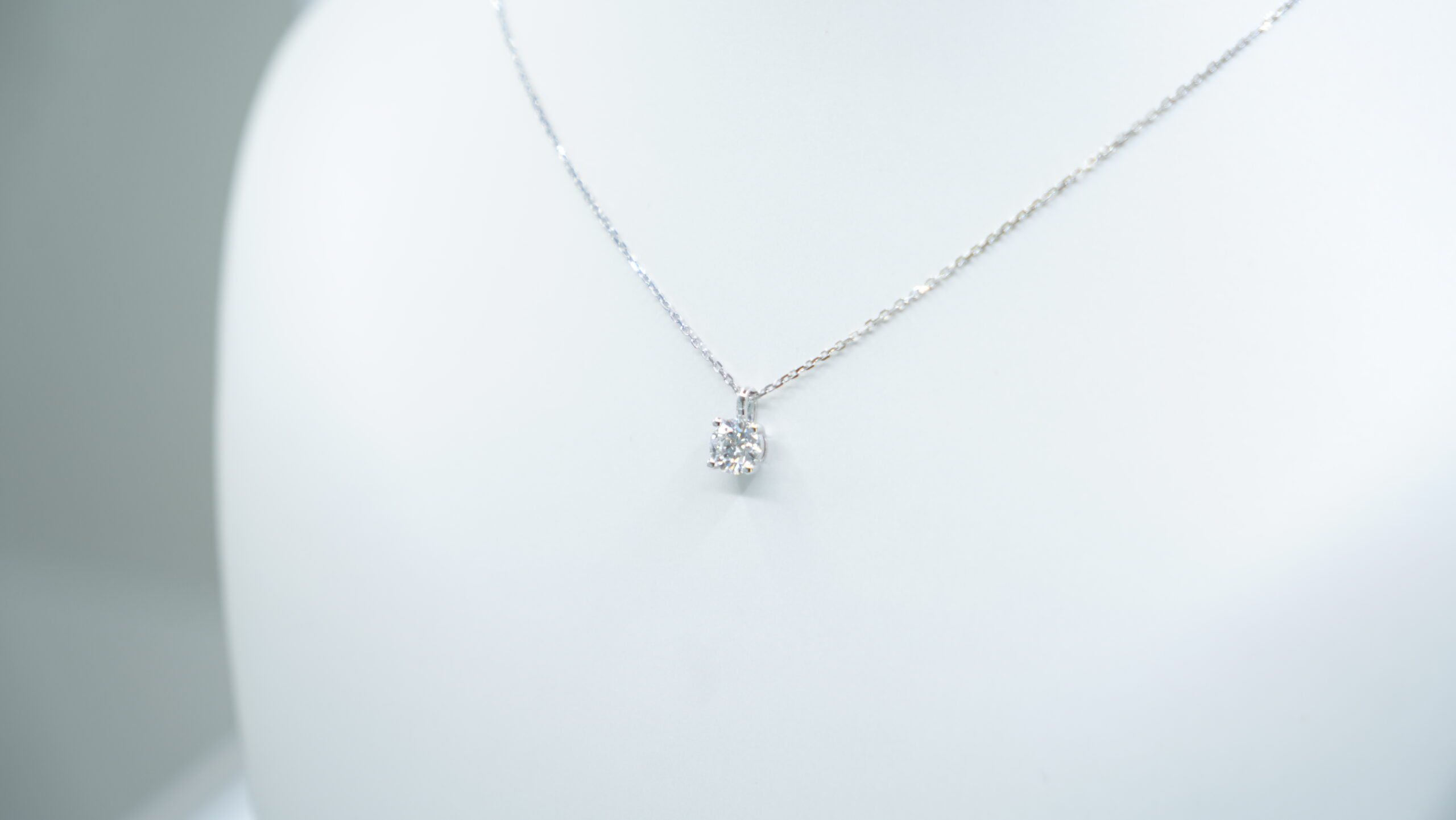 1.01 carat tw round laboratory grown diamond necklace in 9kt white gold 1.01 carat tw round laboratory grown diamond necklace in 9kt white gold