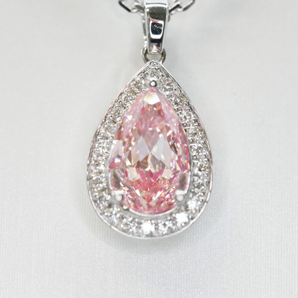 Pear laboratory grown pink diamond halo pendant necklace