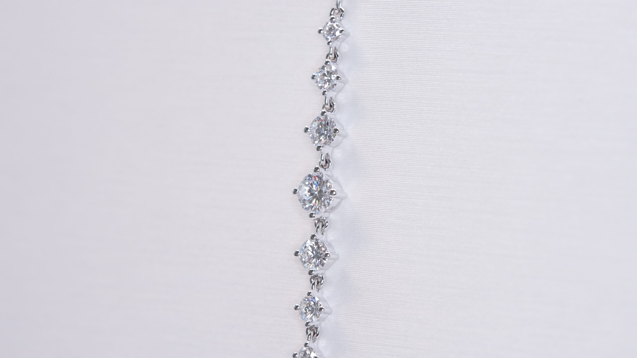 Round laboratory grown diamond bracelet Round laboratory grown diamond bracelet