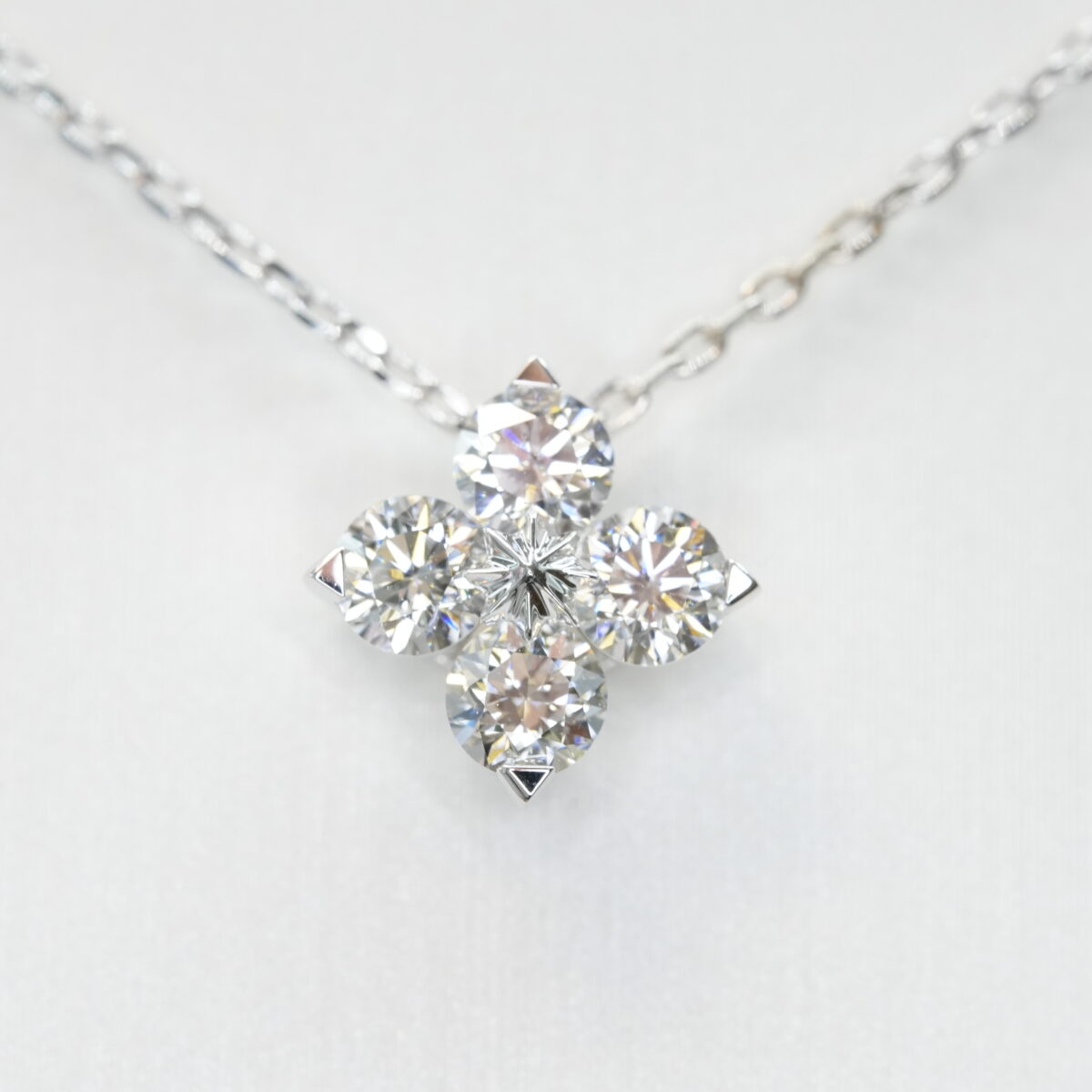 Round laboratory grown diamond necklace
