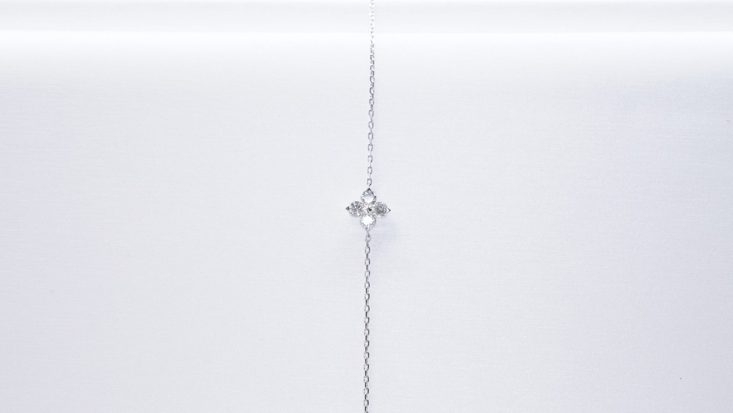Round laboratory grown diamond bracelet Round laboratory grown diamond bracelet